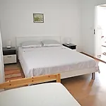 Antica דירה *